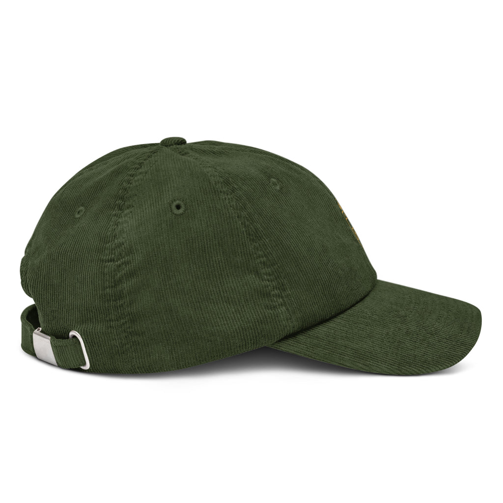 Casquette en velours côtelé Olive, vue de côté — Maison Sahari
