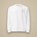 Sweat brodé RS Blanc brodé du monogramme RS, vue de face sur fond pierre — Maison Sahari