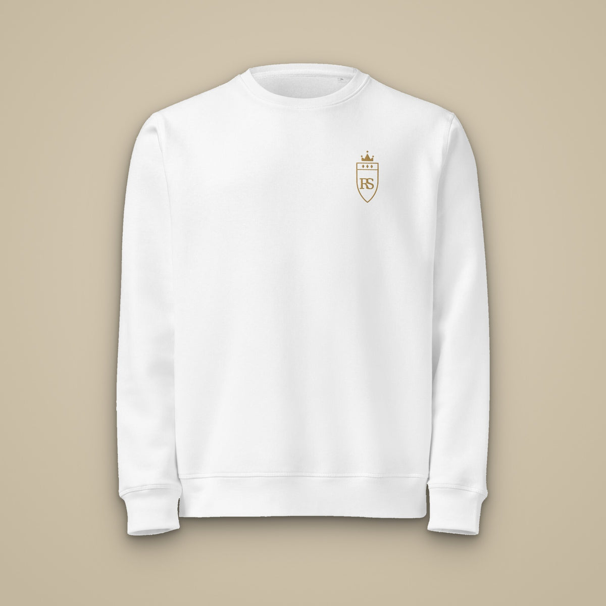 Sweat brodé RS Blanc brodé du monogramme RS, vue de face sur fond pierre — Maison Sahari