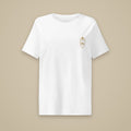 T-shirt femme col côtelé Blanc brodé du monogramme RS, vue de face sur fond pierre — Maison Sahari