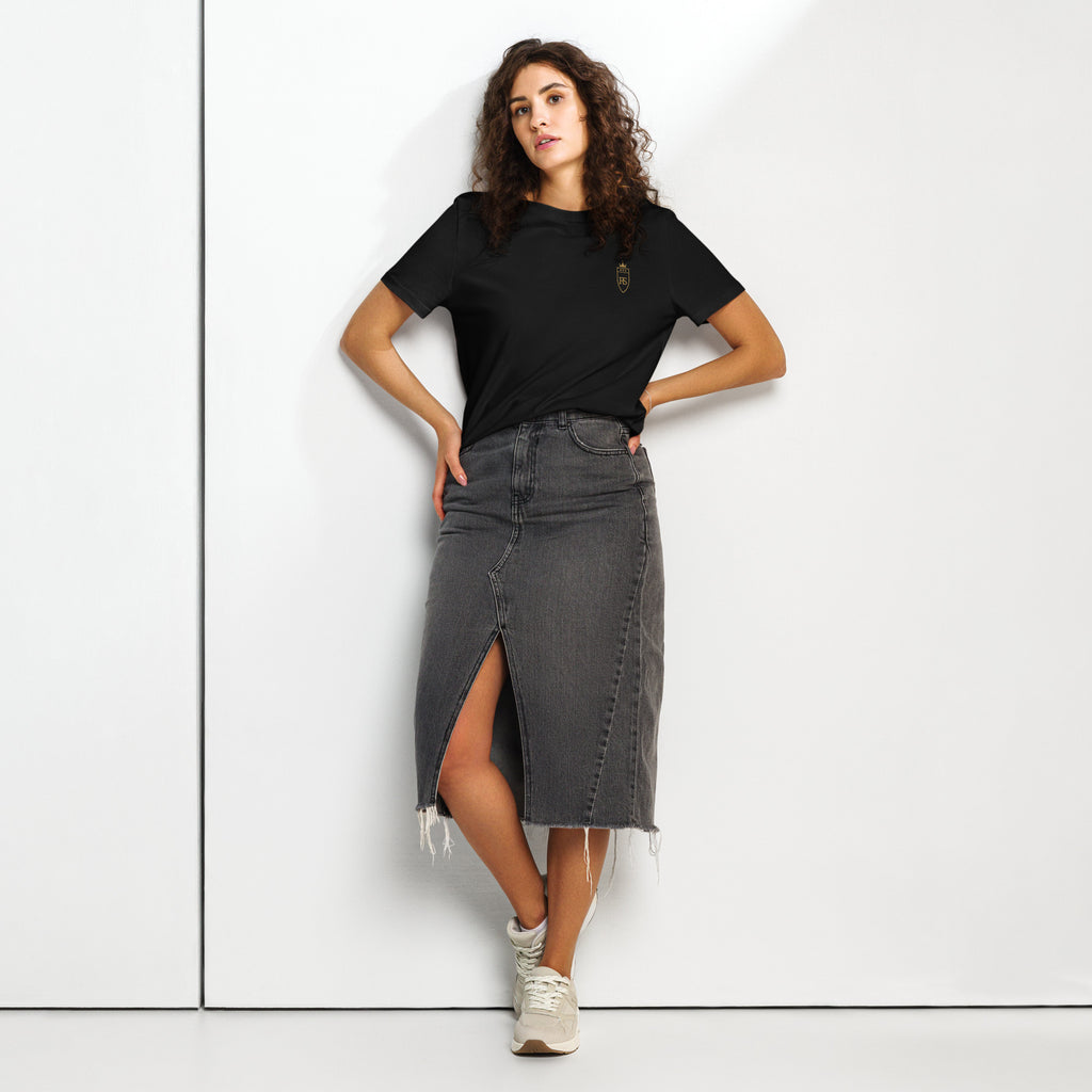 T-shirt femme col côtelé Noir, vue de face — Maison Sahari